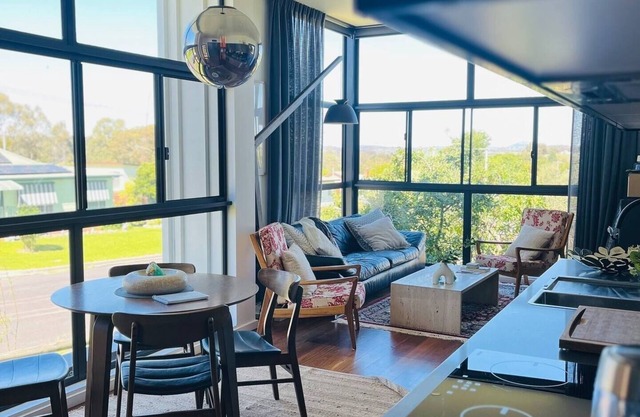The Little Nest, RylstonenA modern getaway to experience Rylstone.