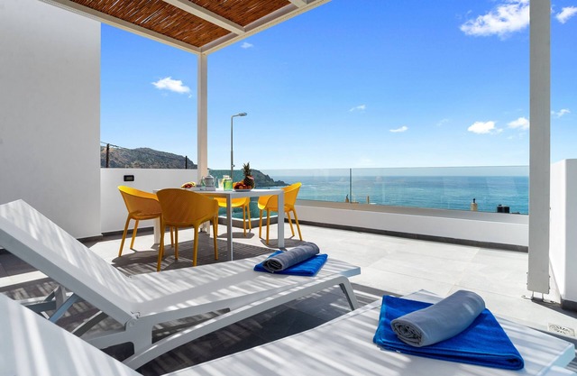 The Nest villa in Sfinari west of Crete