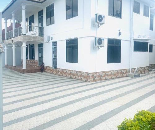 The NSELEMA HIDEAWAY