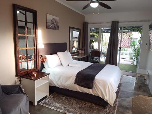 The Oak Treehouse BnB Queenstown