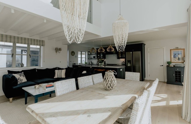 The Old Coastguards, Sleeps 8, Pets, Hot Tub