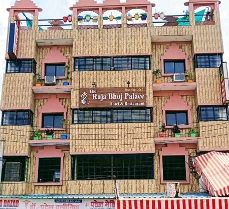 The Rajabhoj palace Hotel
