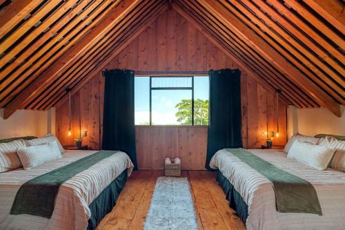The Red Door Mountain Cabin