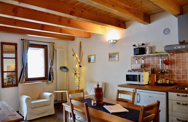 THE ROVEN FARM - Studio "Horse"