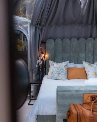 The Star Dome, Thunzi Bush Lodge
