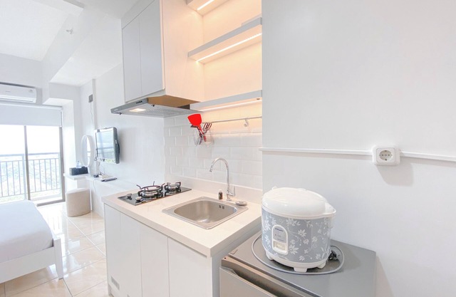 The Stylish Studio At Tamansari Panoramic Apartment