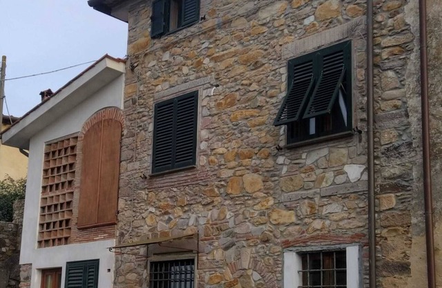 The Sunflower - 5 Km from the walls of Lucca