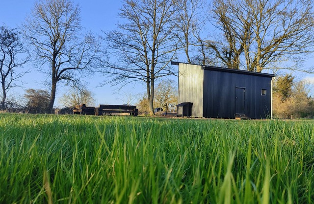 The Water Shack - Amazing tiny house retreat