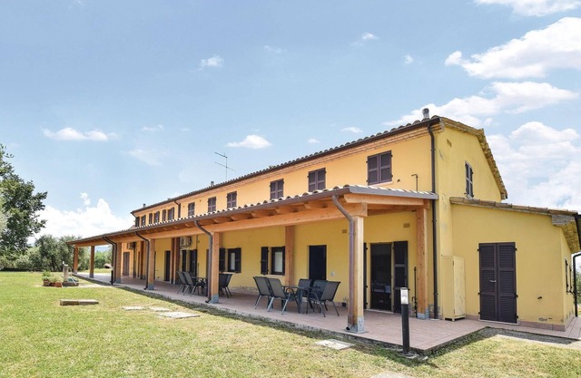 This lovely vacation home (adjacent to IMM239) is located in the hinterland of the Marche region, ab