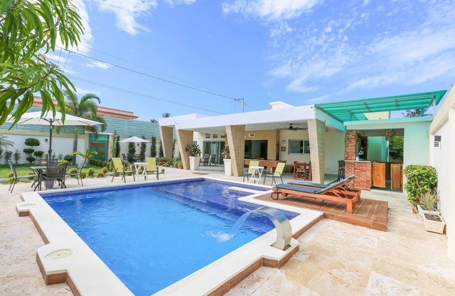 This villa is a 0 bedroom(s), 2 bathrooms, located in Matancita, Nagua.