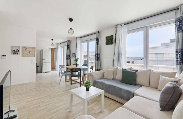 Three-bedroom-apartment with balcony and parking