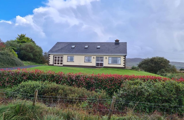 Tigh Mhartin, Screebe