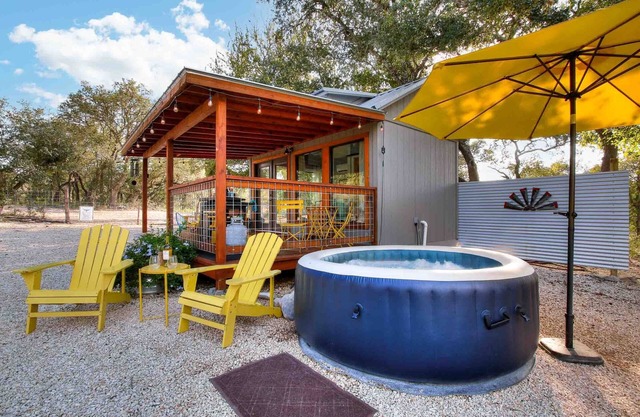 Tiny Farmhouse Getaway