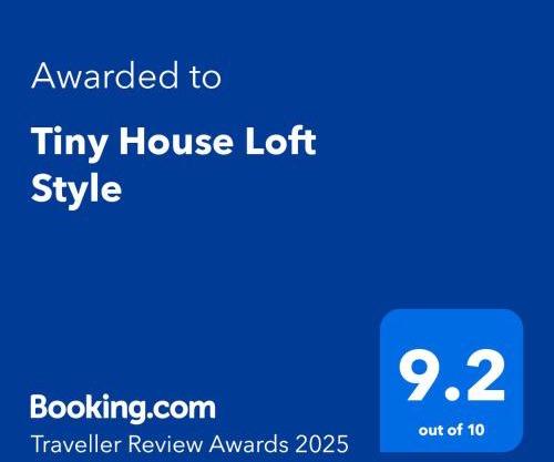 Tiny House Loft Style