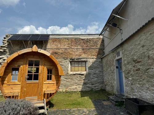 Tiny House mit Wohnfass