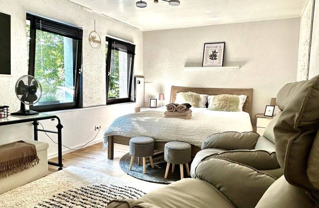 Tinyhouse Lahnfriede - vacation home, bathroom, WC, river view