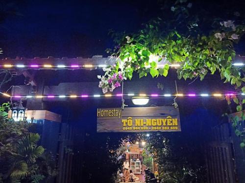 TO NI - NGUYEN homestay A Luoi