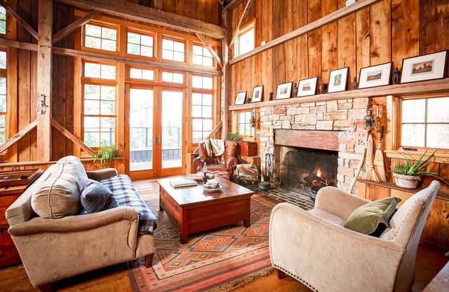 Top rental -MN Monthly Magazine. Sleeps 16. nCome make unforgettable memories. n