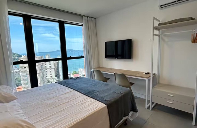 TOP SEA View Studio with Kitchen and Garage