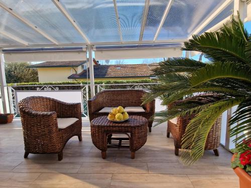 Tra Forte dei Marmi e Marina di Massa - Il Melograno