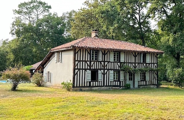 Traditional Landes house on airial
