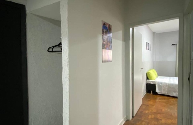 Tranquil 2-bedroom apartment with WiFi in Campos Elíseos São Paulo