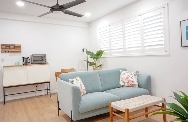 Tranquil and Chic 1 Bd and Bth with Car and Sauna
