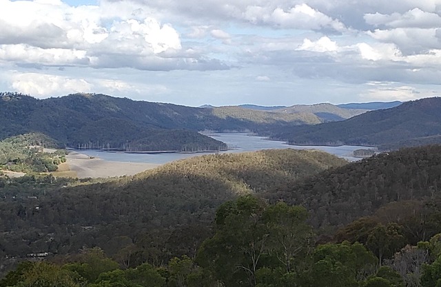 Tranquil Gold Coast Hinterland 4 berth Tiny Home getaway with views to the coast