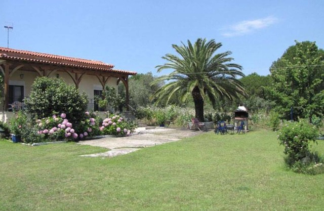Tranquil Retreat in Vourvourou: Discover Serenity at Magda House, Sithonia Halkidiki
