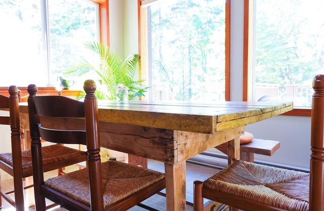 Treetop Oasis, 2 Bedrm Paradise on Salt Spring Island