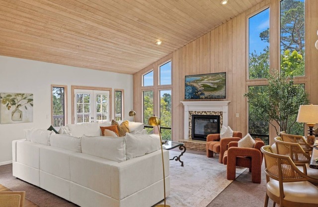 Treetop - Serene,Centrally Located Forest Retreat