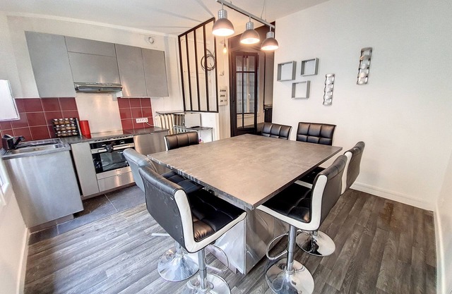 Tres mignon appartement Toutes commodités et metro a 2 mn et du Rer