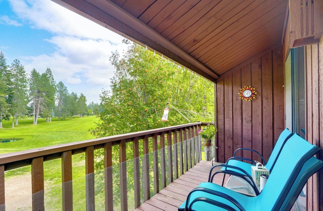 Twin Lakes Village Condo on 3rd Fairway!