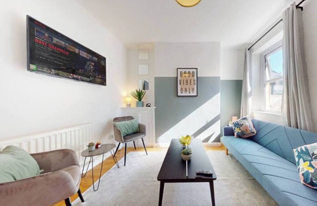 Two Bedroom House in Cardiff City