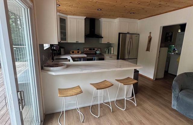 Two Cottages-On Island- Great for two families