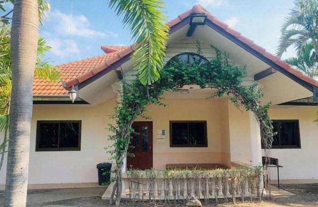 Two Fifty Nine Resort 259 รีสอร์ต 2br 2bath & the other 3br 2bath