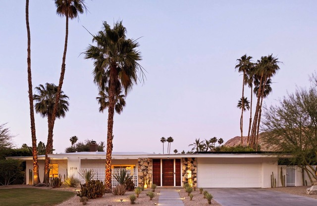Ultra-Luxe Mid-Century Estate - Pool, Spa, Sauna, Firepit, Views, 3BD 3BTH