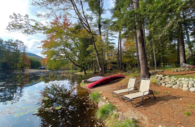 Uncle Joe's Cabin, Lakefront