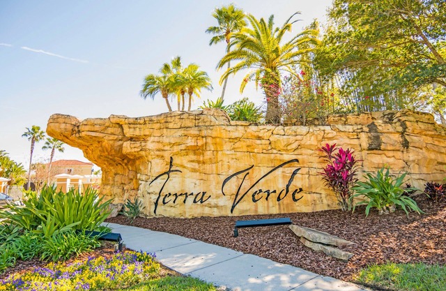 UPGRADE ALL, 24 Hrs Gated Guard Community, Lakeview, SPA, BBQ, Near Parks