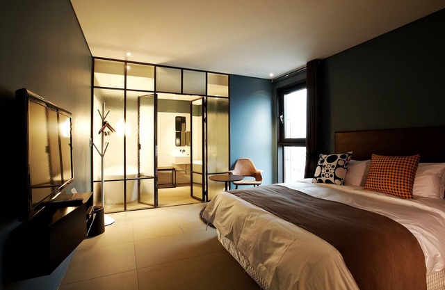 Urban Boutique Hotel