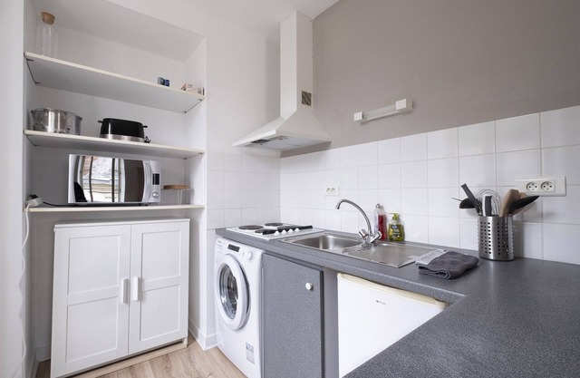 Urban gîte ✰ 186m² ✰ center ✰ 3 T2 + 1 T3 (all bathroom/living room/kitchen) + terrace