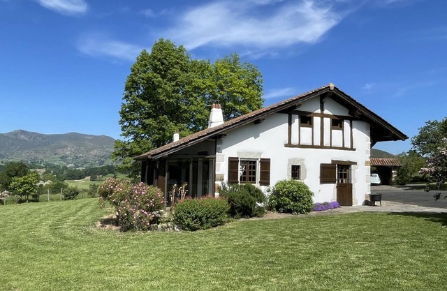 Urtxoa - Irissarry - Gîte