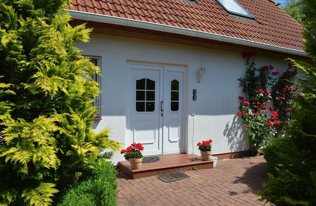 Vacation apartment/apartment for 6 guests with 55m² in Nienhagen (40171)
