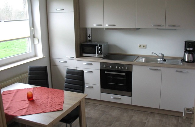 Vacation apartment/apartment for 4 guests with 70m² in Papenburg (60274)