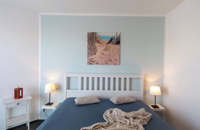 Vacation apartment MarinaNewPort. Bright and modern.