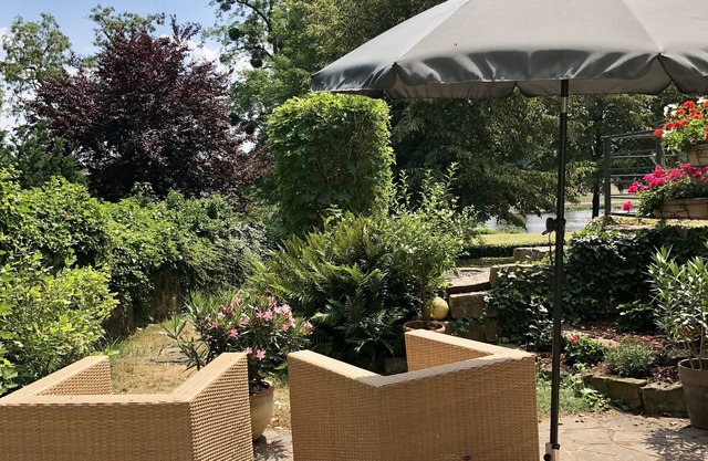 Vacation apartment in the Villa Graf von Pfeil on the banks of the Elbe