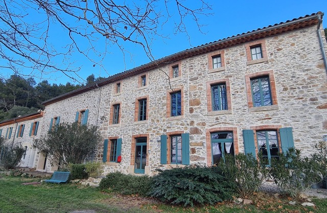 Vacation home with 40 meter long pool, Languedoc (Hesperie)