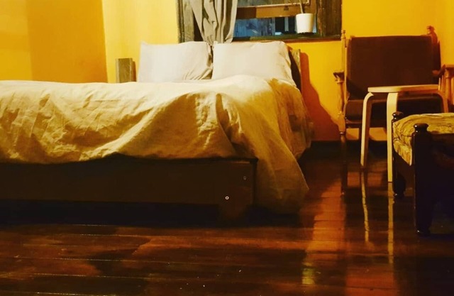 Vakana house hostel ve artcafe