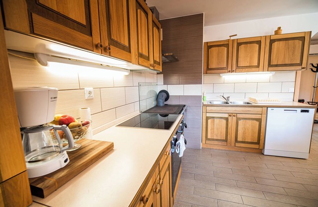 Valley View Holiday Home Mrak With Sauna