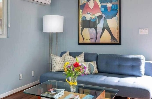 Venice Beach Cottage Retreat - Private & Peaceful